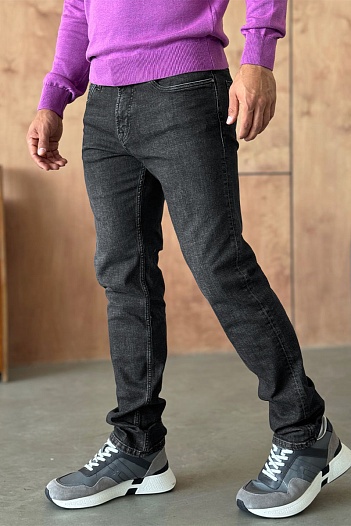 Мужские чёрные джинсы Emporio Armani regular fit   