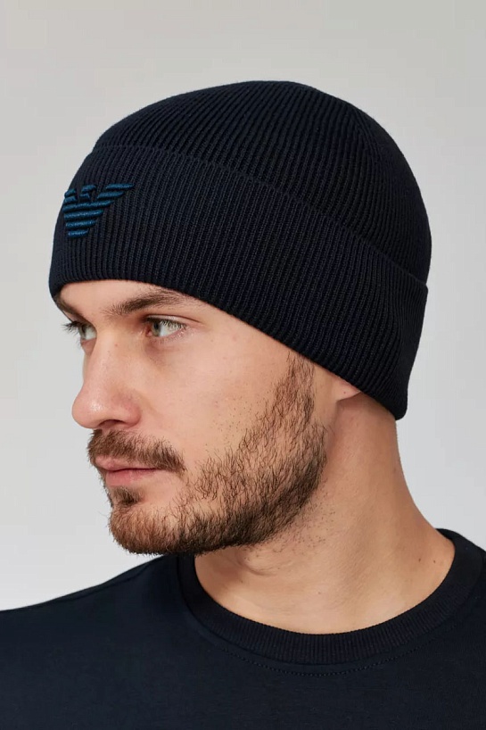 Шапка синего цвета Emporio Armani