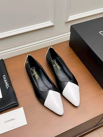 Женские кожаные балетки чёрного цвета Chanel premium   