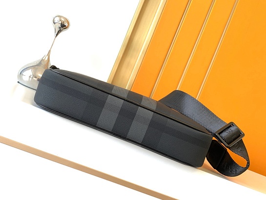 Кожаная сумка Burberry Muswell Premium 25x19x6 см