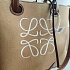 Cумка Loewe Anagram tote бежевого цвета 23x23 см