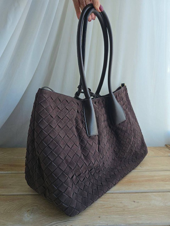 Замшевая сумка Bottega Veneta intrecciato 42x26