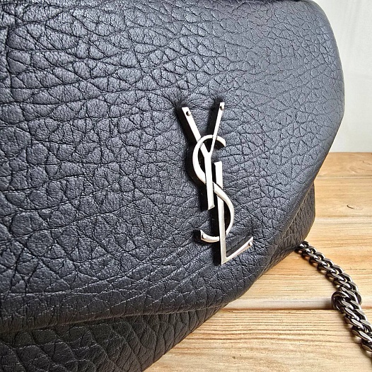 Кожаная сумка Yves Saint Laurent Calypso Small 33x17 см   
