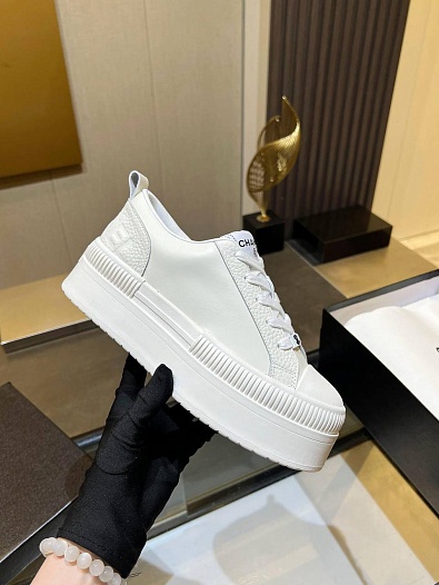 Женские кожаные кроссовки Chanel premium   