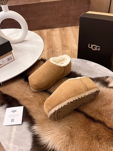 Женские слипоны с мехом UGG Tasman - Chestnut   
