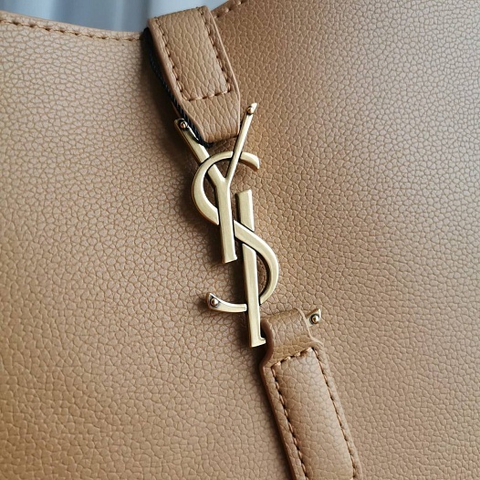 Женская сумка Yves Saint Laurent Le 5 a 7 Supple 28x24 см - Beige   