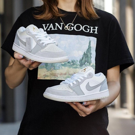 Кроссовки Nike Air Jordan 1 Low "Paris"