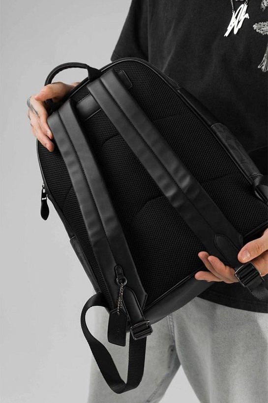 Кожаный рюкзак Coach monogram 39x30 см