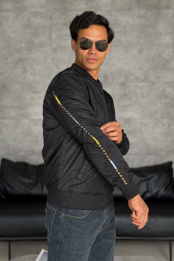 Бомбер чёрного цвета Etro paisley pattern   