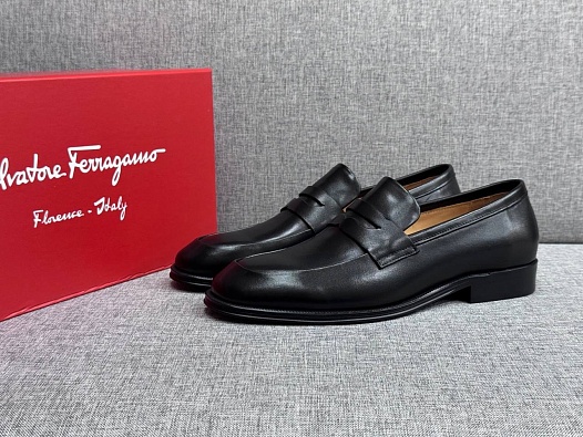 Мужские кожаные лоферы Salvatore Ferragamo   