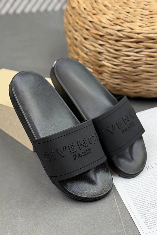 Мужские шлёпанцы Givenchy Paris