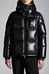 Пуховик чёрного цвета Moncler Montbeliard