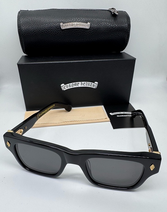 Солнцезащитные очки Chrome Hearts Charismadick