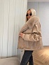 Женская утеплённая дубленка Max Mara с натуральным мехом