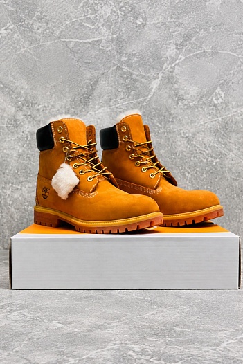 Зимние ботинки с мехом Timberland   