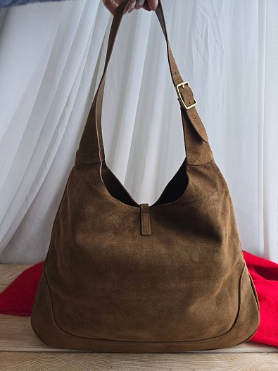 Замшевая сумка Yves Saint Laurent Le 5 a 7 39x31   