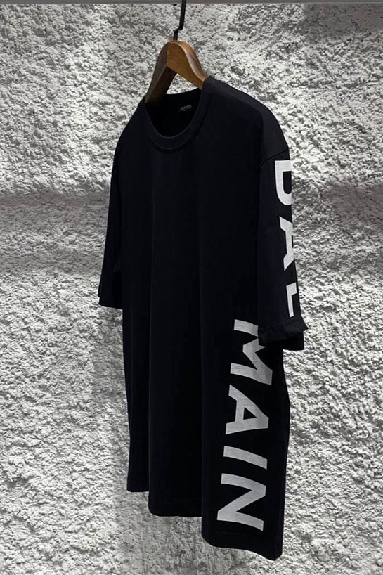 Мужская чёрная футболка Balmain