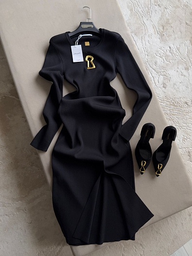 Женское чёрное платье Schiaparelli   