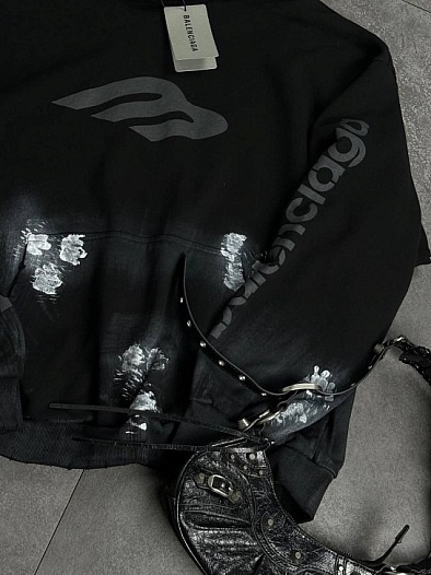 Чёрное женское оверсайз худи Balenciaga   