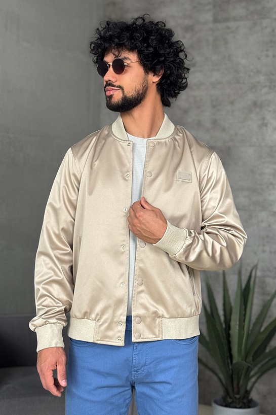 Мужской бежевый бомбер Dolce & Gabbana logo-plaque