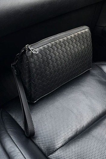 Кожаная барсетка Bottega Veneta Intrecciato 26x16 см   
