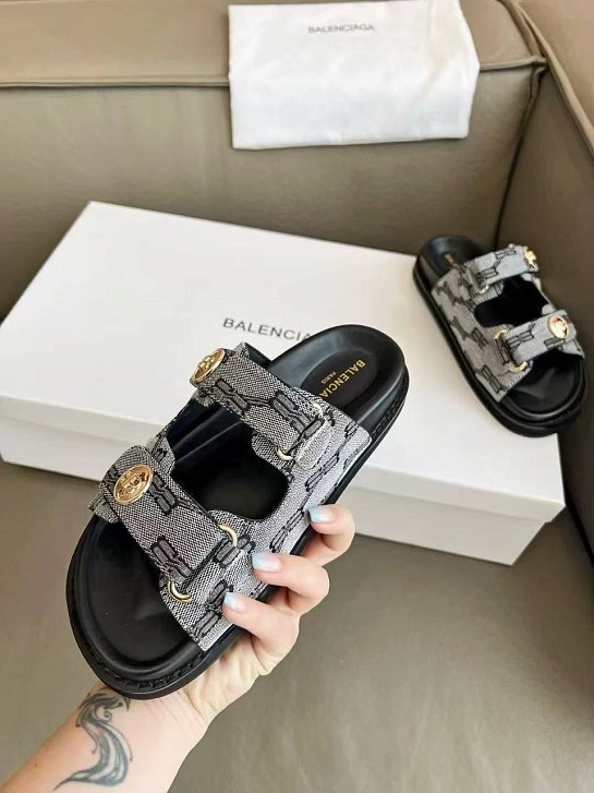 Женские шлёпанцы Balenciaga Jacquard Premium - Grey