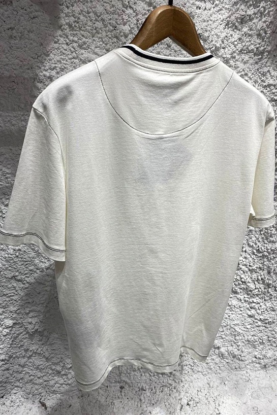 Белая оверсайз футболка Prada triangle logo chest pocket