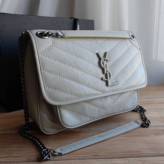 Кожаная сумка Yves Saint Laurent Niki Medium Blanc Vintage 28x21 см   