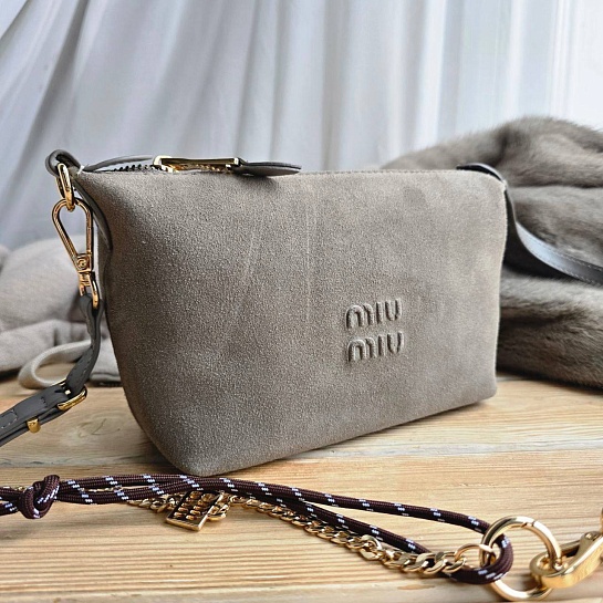 Замшевая сумка MIU MIU 22x14 см