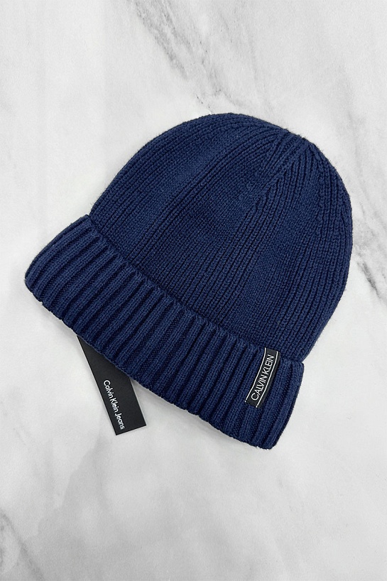 Шапка синего цвета Calvin Klein logo-patch