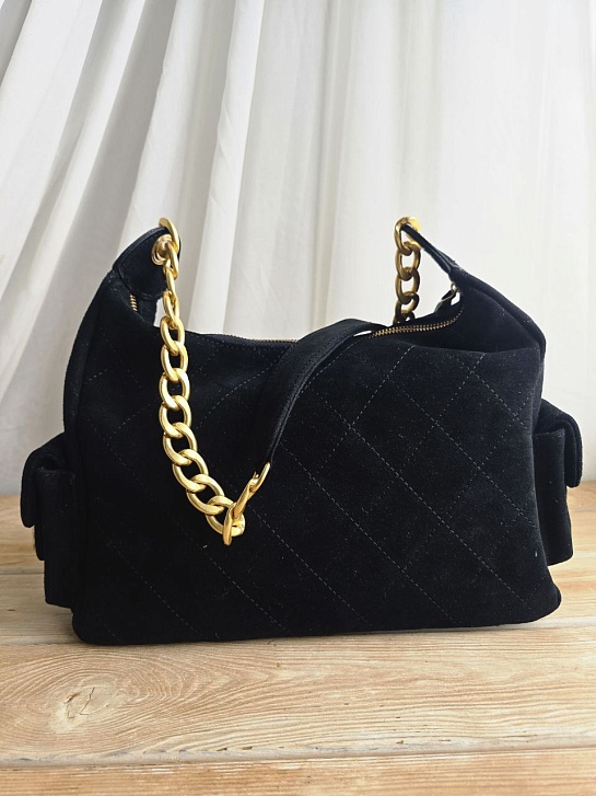 Замшевая сумка Chanel 31x20 см