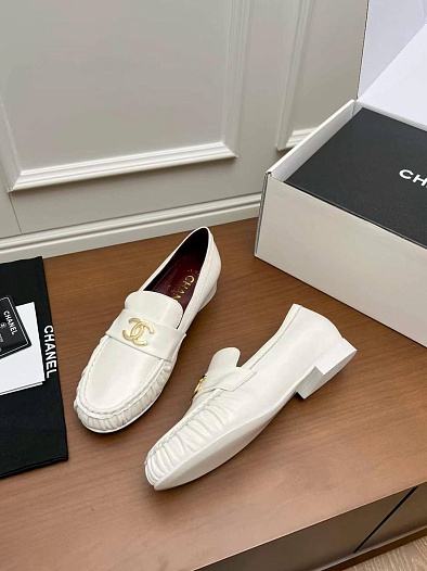 Женские кожаные лоферы Chanel premium   