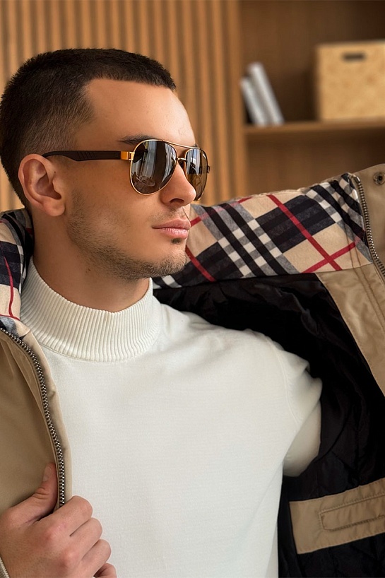 Мужское пальто Burberry бежевого цвета