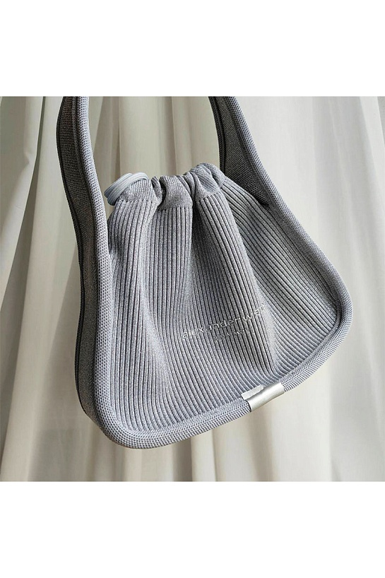 Женская серая сумка Alexander Wang Ryan ribbed-knit 26x20 см