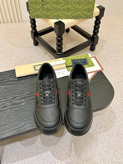 Мужские кожаные кроссовки Gucci   