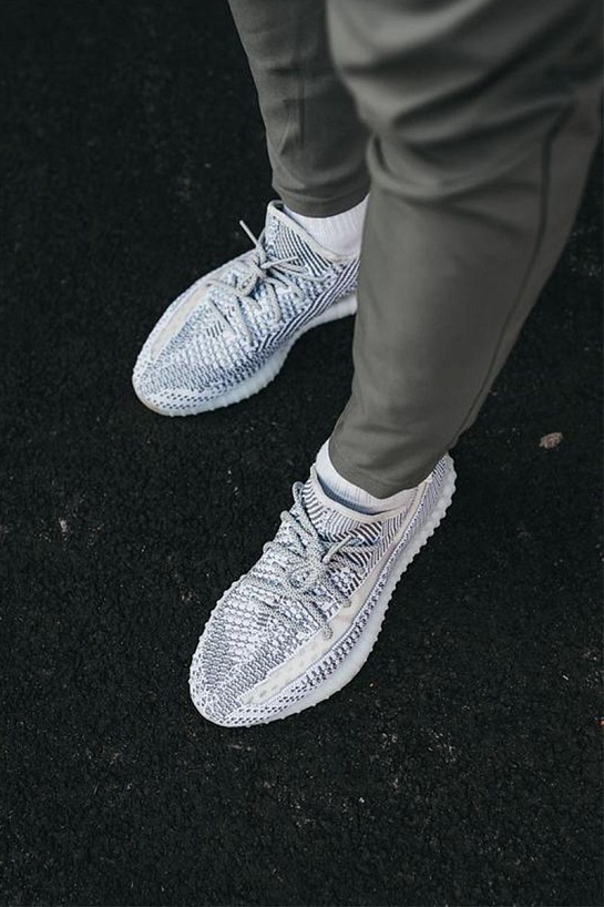 Кроссовки Adidas Yeezy Boost 350 V2 “Static” Reflective