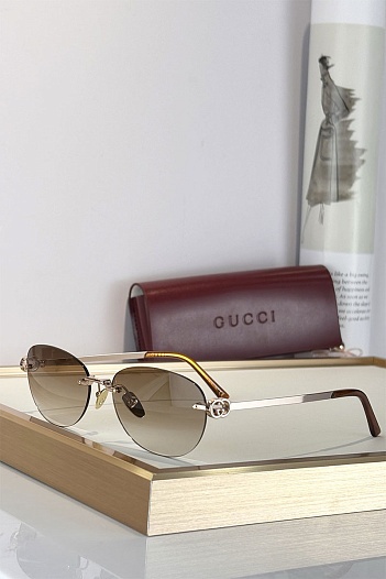 Солнцезащитные очки Gucci GG   