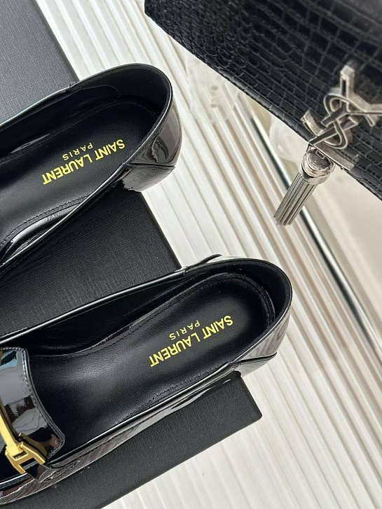 Женские кожаные лоферы чёрного цвета Yves Saint Laurent premium