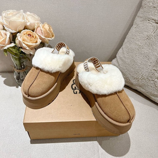 Замшевые женские слиперы с мехом UGG Funkette Platform