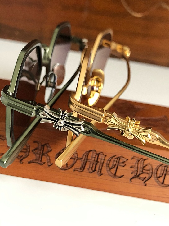 Солнцезащитные очки Chrome Hearts Datass