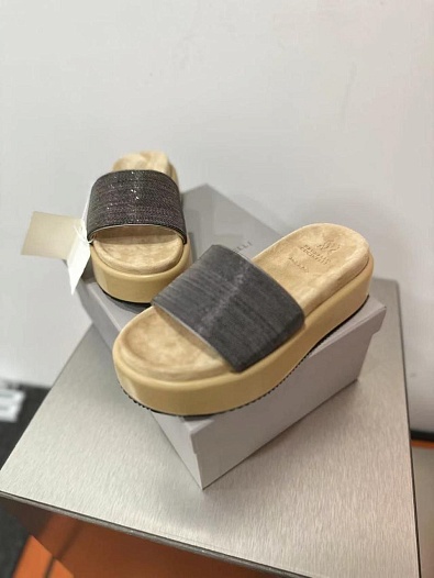 Женские шлёпанцы Brunello Cucinelli Premium   