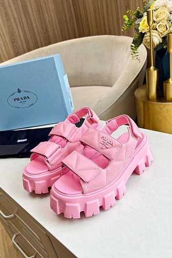 Женские кожаные сандалии Prada Monolith   