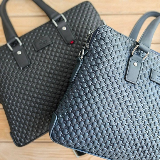 Кожаная сумка Gucci GG Supreme briefcase 38х28 см