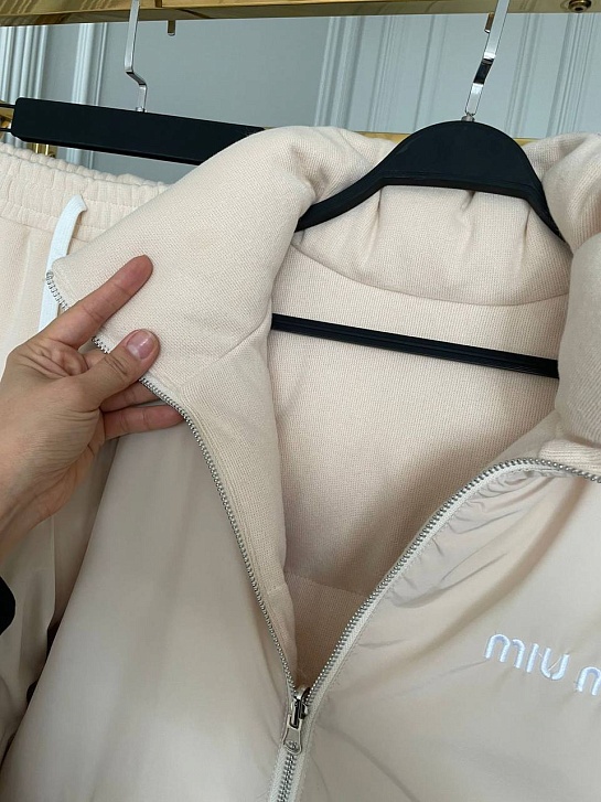 Женский бежевый костюм тройка MIU MIU Premium