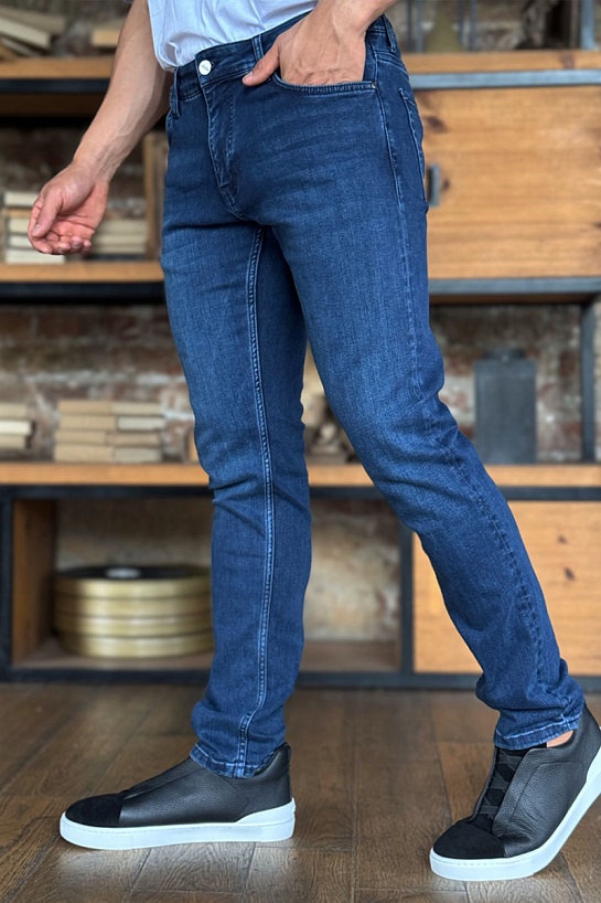 Мужские тёмно-синие джинсы Hugo Boss slim fit