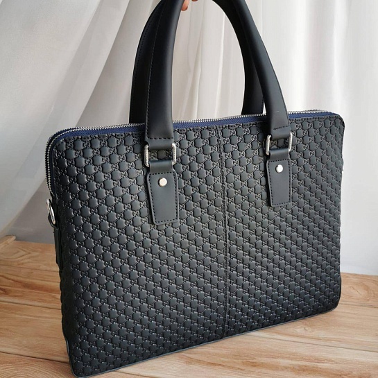 Кожаная сумка Gucci GG Supreme briefcase 38х28 см