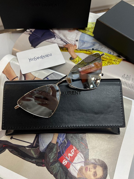 Ссолнцезащитные очки Yves Saint Laurent Jerry