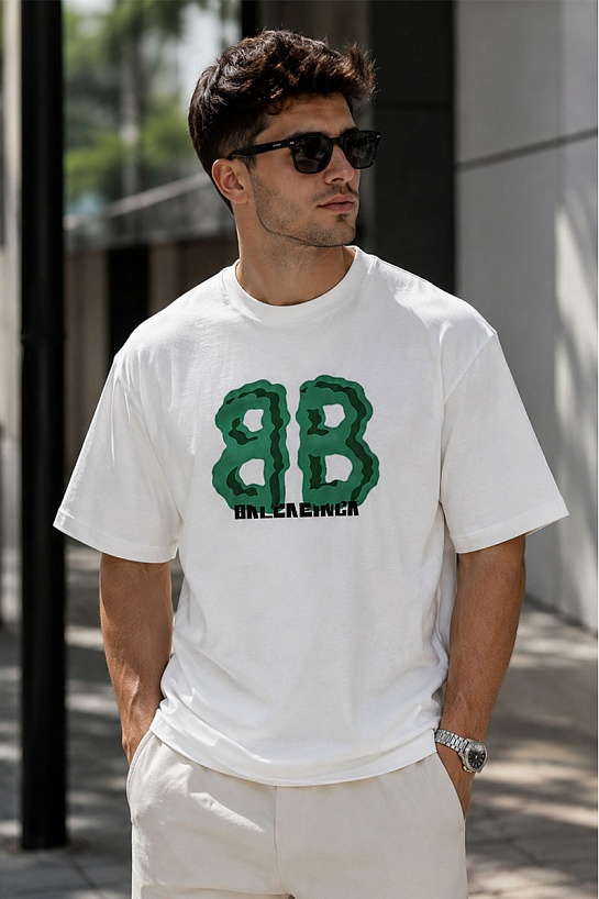 Белая оверсайз футболка Balenciaga logo print