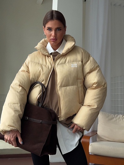 Бежевая женская куртка MIU MIU   