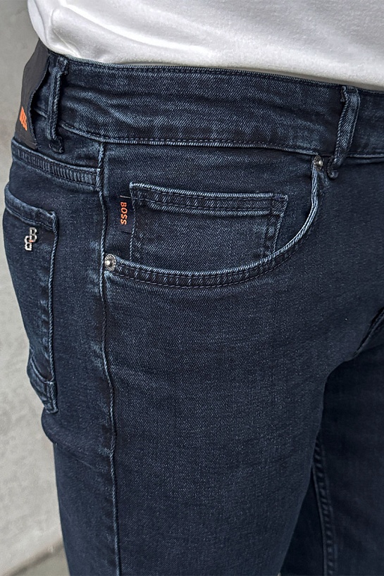 Мужские тёмно-синие джинсы Hugo Boss